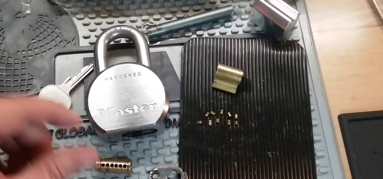 Rekey Master Lock in Villa Park